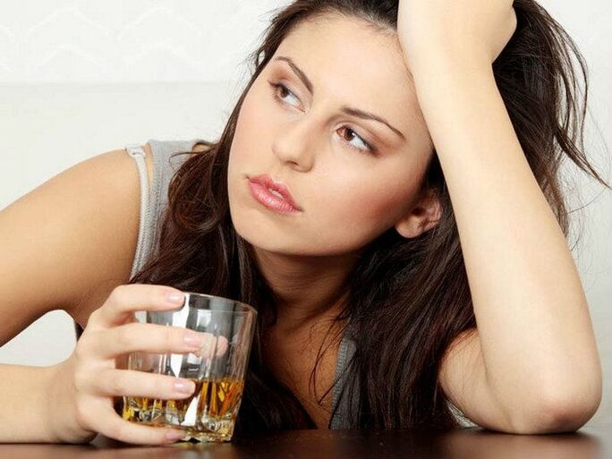 Alkoholiga naine